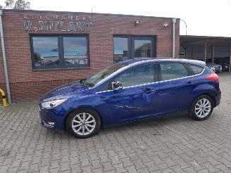 škoda osobní automobily Ford Focus TITANIUM BI-XENON 2016/12