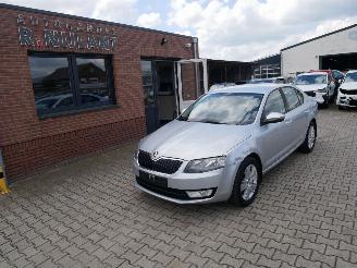 Unfallwagen Skoda Octavia  2014/12