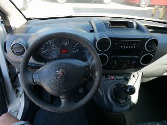 Peugeot Partner L2H1 AIRCO picture 8