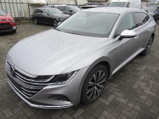 Volkswagen Arteon ShootingBrake Plugin-Hybrid Aut. GTE Climatronic Leer Navi Camera Keyless-Go StoelVerwarming E.Stoelen picture 1