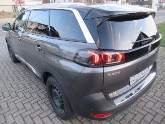 Auto incidentate Peugeot 5008 Puretech 130 Allure 7-Zits Climatronic HalfLeer Navi Camera ..... 2023/4