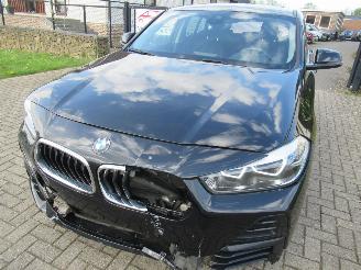 BMW X2 S-Drive18i Climatronic Leer Navi StoelVerwarming..... picture 2