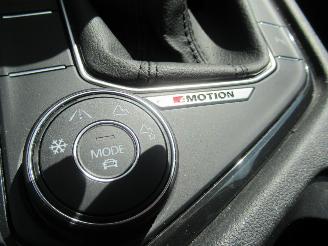Volkswagen Tiguan 2.0TSI 190pk DSG Aut. 4MOTION 4x4  Climatronic Navi Camera TrekHaak-Klapbaar... picture 24