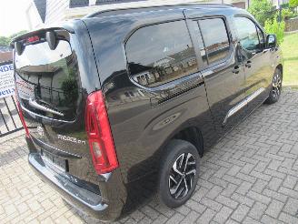 Toyota ProAce Proace City 1.5D 130pk AUT. Lang 7-Zits Climatronic Navi Camera Stoel/StuurVerwarming Keyless-Go picture 3