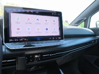 Volkswagen Golf 1.5TSI R-LINE 16.351km Pano/SchuifDak Harman/Kardon 360Cam Keyless-Go Android/Carplay... picture 22