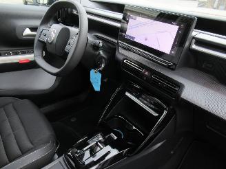 Citroën C3 Aircross 1.2 mHybrid 136pk Aut. Airco-Aut Navi Camera HalfLeer ..... picture 16