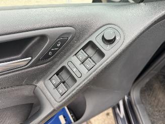 Volkswagen Golf 1.2 TSI 5drs picture 6