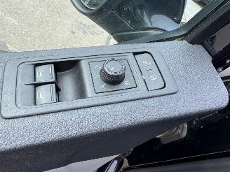 Volkswagen Transporter 2.0 TDI L2H1 DC Highline picture 6