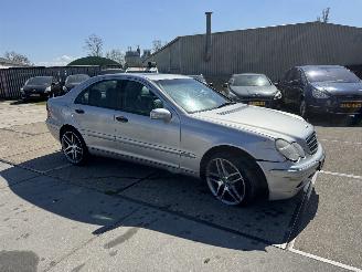 Mercedes C-klasse 200 K Avantgarde picture 2