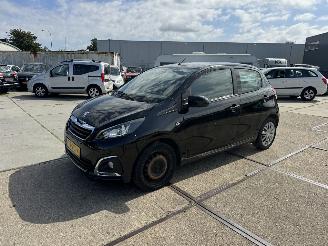 Vaurioauto  passenger cars Peugeot 108 1.0 e-VTI 2018/9