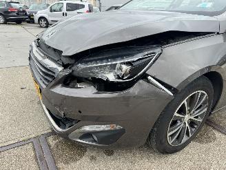Peugeot 308 1.6 THP Allure picture 22