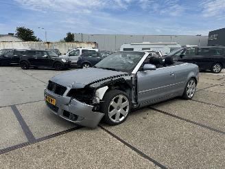 damaged passenger cars Audi A4 3.0 V6 Cabriolet 2005/3