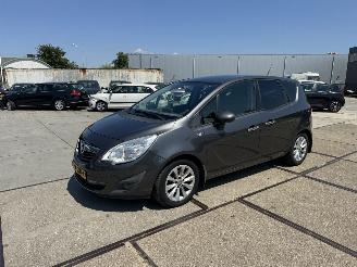 Vaurioauto  passenger cars Opel Meriva 1.4 Turbo Anniversary Ed. 2012/11