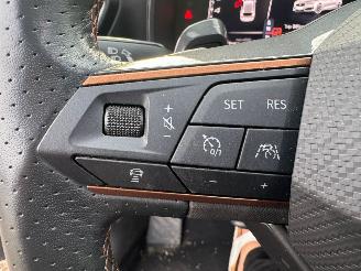 Cupra Leon Cupra Leon Pano Kuipstoelen sfeer verlichting picture 36