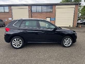 Skoda Kamiq Ambition PANO AUTOMAAT Keyless entry & GO Achteruitrijcamera trekhaak picture 9