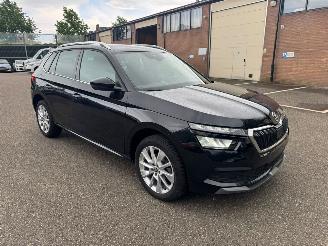 škoda osobní automobily Skoda Kamiq Ambition PANO AUTOMAAT Keyless entry & GO Achteruitrijcamera trekhaak 2024/6