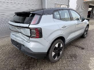 Volvo EX30 EX30 Single Motor Plus start en rijd picture 4