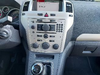 Opel Zafira 7 persoons + apk 1.8 Temtation picture 7