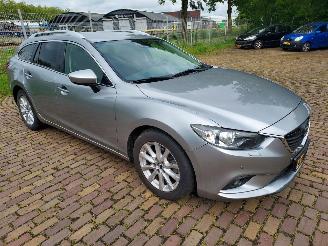Schadeauto Mazda 6 2.2 D Sky Line AUTOMAAT + Apk 2014/9