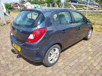 Opel Corsa 1.4i  5 deurs + apk picture 3