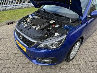 Peugeot 308 SW 1.5 BlueHDI 96kw Clima - Navi - Euro6 picture 20