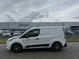 krockskadad bil bedrijf Ford Transit Connect 1.5 D AIRCO - Euro6 2021/3