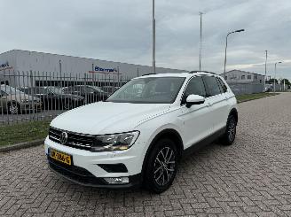 krockskadad bil auto Volkswagen Tiguan 2.0 TDI DSG  4Motion 2016/7