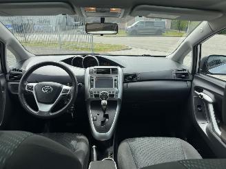 Toyota Verso 1.8 VVT-i AUTOMAAT  - Clima - Navi picture 12