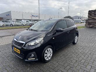 skadebil auto Peugeot 108 1.0  50Kw Active 2015/4