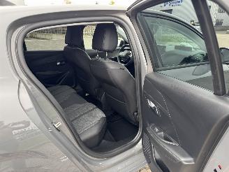 Peugeot 208 1.2 PureTech 74Kw Clima - Navi picture 24