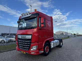 skadebil vrachtwagen DAF XF 480 FT  Hydrauliek PTO  Zware Vooras 2020/1