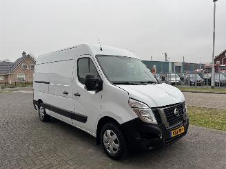 skadebil bedrijf Nissan Interstar 2.3 DCI 99Kw  L2-H2 2023/10