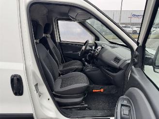 Fiat Doblo 1.3 MultiJet SX 66kw AIRCO picture 15