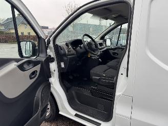 Nissan NV300 1.6 DCI  AIRCO - NAVI - Euro6 picture 12