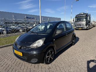 Unfallwagen Toyota Aygo 1.0 12V AIRCO 2011/10