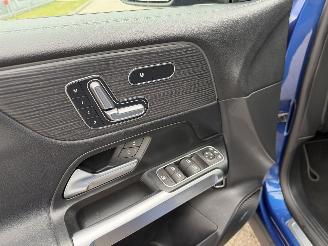 Mercedes EQB 350 4MATIC AMG Line 7-Persoons 67kWh picture 36