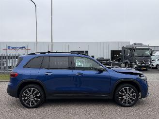 Unfallwagen Mercedes EQB 350 4MATIC AMG Line 7-Persoons 67kWh 2024/9