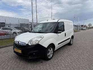 skadebil bedrijf Opel Combo 1.3 CDTi 66Kw  113.000 KM!! 2016/6