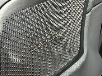 Volvo Xc-60 2.0 T8 AWD Plug-in Hybrid Black Edition picture 15