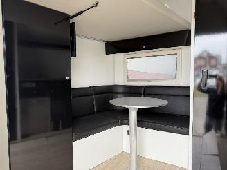 -  RJH  Paardentrailer met living picture 15