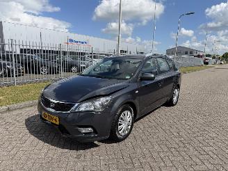 škoda osobní automobily Kia Cee d Sporty wagon 1.4 CVVT 77Kw AIRCO 2012/2