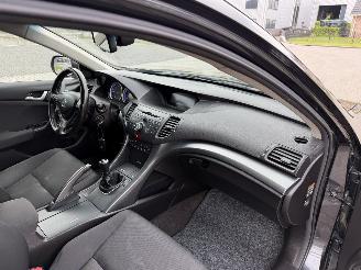 Honda Accord Tourer 2.0 115Kw Clima picture 24
