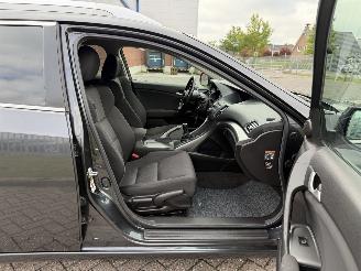 Honda Accord Tourer 2.0 115Kw Clima picture 23