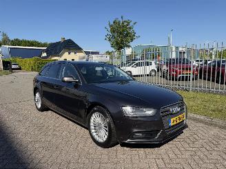 Coche accidentado Audi A4 1.8 TFSI  Clima - Navi 2013/4