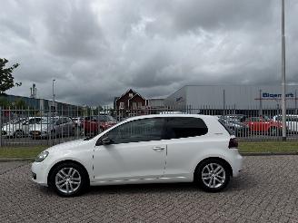 Voiture accidenté Volkswagen Golf 1.4 TSI DSG Highline 160pk 2010/6