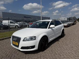 Voiture accidenté Audi A3 1.4 TFSi 92Kw Clima 2010/1