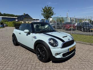 krockskadad bil auto Mini Cooper S 2.0 SD Cabrio 2011/5