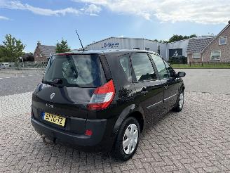 Renault Scenic 1.6 16V 82Kw Clima picture 6