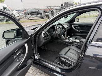 BMW 3-serie 330i M Sort picture 11