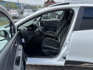 Renault Clio 0.9 TCE 66Kw NAVI picture 10
